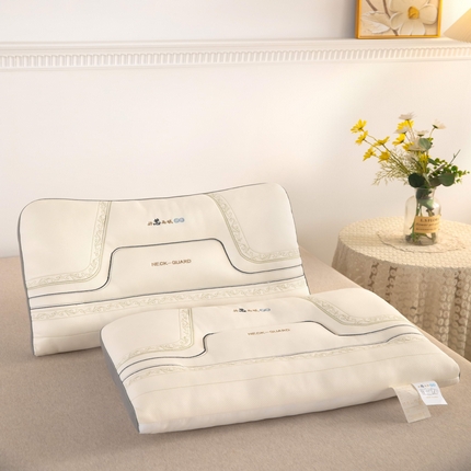 91家纺网 家纺一手货源 找家纺 枕之坊 2025新款好芯而眠护颈枕头枕芯 好芯而眠护颈枕-灰色