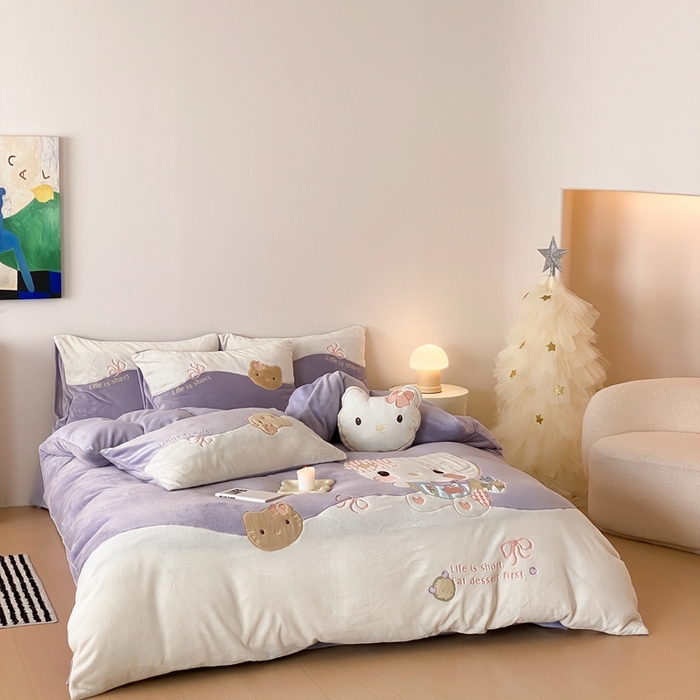 91家纺网 家纺一手货源 找家纺 （总）朗莎家纺 2024新款230g高克重贴布绣牛奶绒四件套