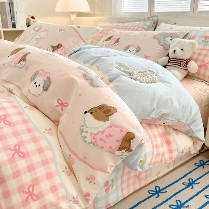 91家纺网 家纺一手货源 找家纺 绵庭家纺 2025新款全棉印花四件套系列 甜心樱桃狗