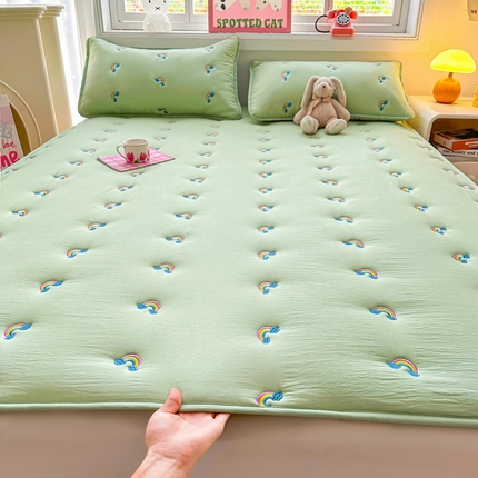 迪梦思家纺 2024新款原棉彩虹刺绣床护垫 彩虹-豆绿