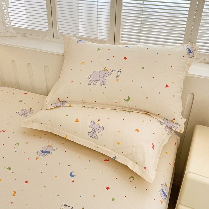 91家纺网 家纺一手货源 找家纺 绵庭家纺 2025新款全棉印花单枕套系列 彩点小象