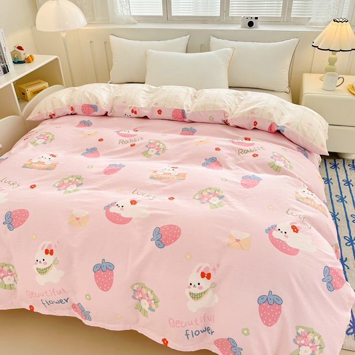 91家纺网 家纺一手货源 找家纺 绵庭家纺 2025新款全棉印花单被套系列 奇趣欢乐园-粉