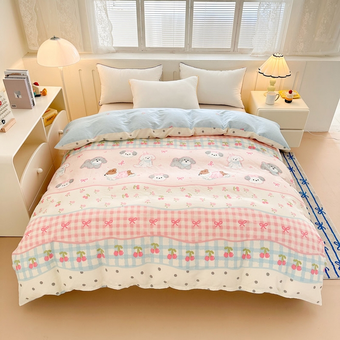 91家纺网 家纺一手货源 找家纺 绵庭家纺 2025新款全棉印花单被套系列 甜心樱桃狗