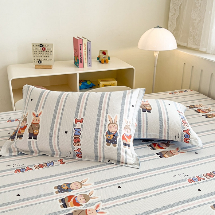 91家纺网 家纺一手货源 找家纺 绵庭家纺 2025新款全棉印花单枕套系列 森岛精灵