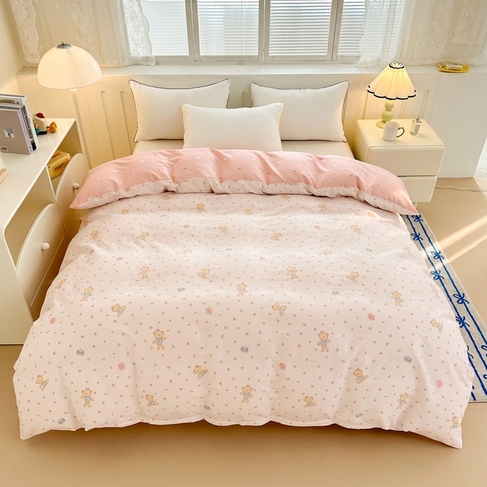 91家纺网 家纺一手货源 找家纺 绵庭家纺 2025新款全棉印花单被套系列 泡泡小熊-粉