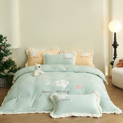 黛舒家居 2024新款亲肤舒适高克重牛奶绒贴布绣四件套 星空绿