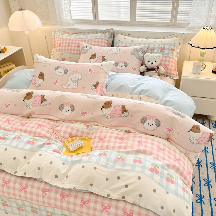 91家纺网 家纺一手货源 找家纺 绵庭家纺 2025新款全棉印花四件套系列 甜心樱桃狗