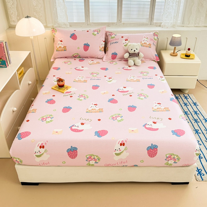 91家纺网 家纺一手货源 找家纺 绵庭家纺 2025新款全棉印花单床笠系列 奇趣欢乐园-粉