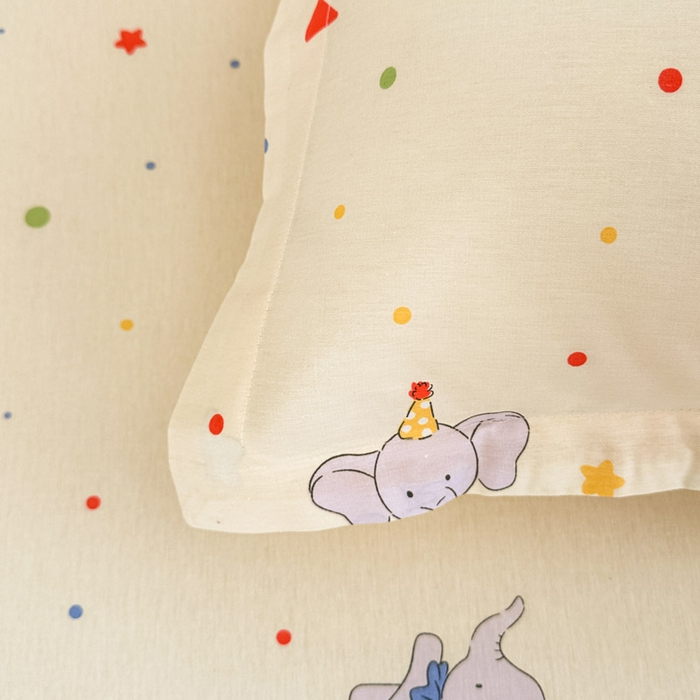 91家纺网 家纺一手货源 找家纺 绵庭家纺 2025新款全棉印花单枕套系列 彩点小象