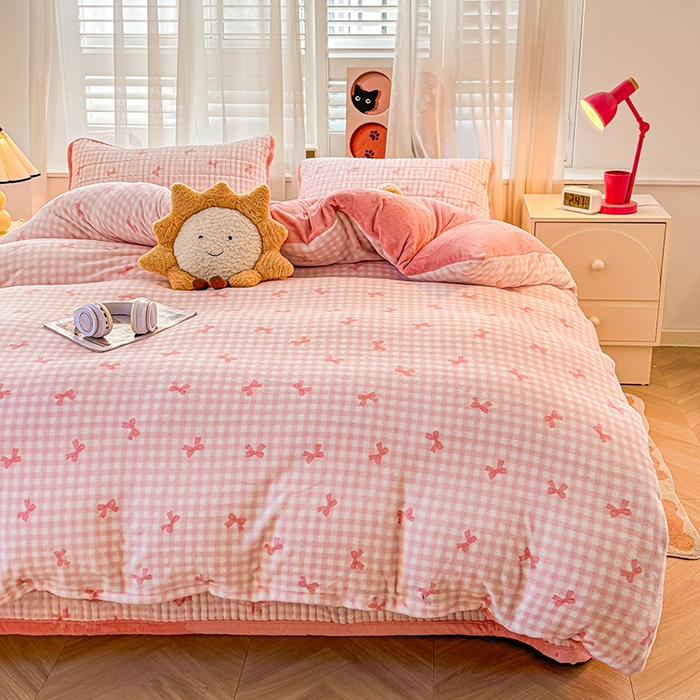 91家纺网 家纺一手货源 找家纺 喜居 2024新款宝宝牛奶绒印花单被套 恬梦粉粉