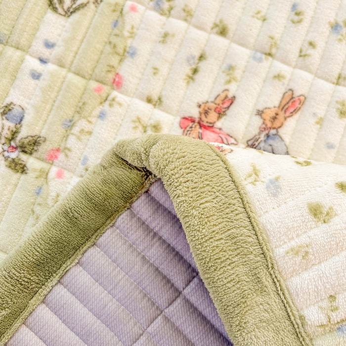 91家纺网 家纺一手货源 找家纺 喜居 2024新款牛奶绒印花夹棉床盖四件套 花开花兔