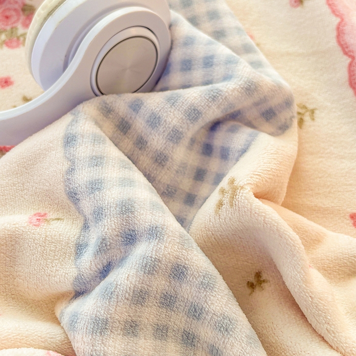 91家纺网 家纺一手货源 找家纺 喜居 2024新款宝宝牛奶绒印花单被套 情意满满