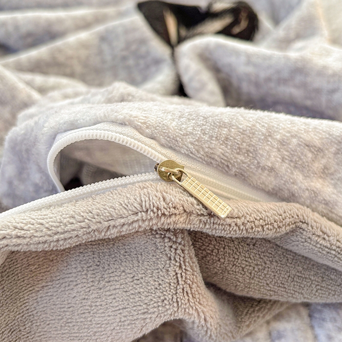 91家纺网 家纺一手货源 找家纺 喜居 2024新款宝宝牛奶绒印花单被套 幸运心