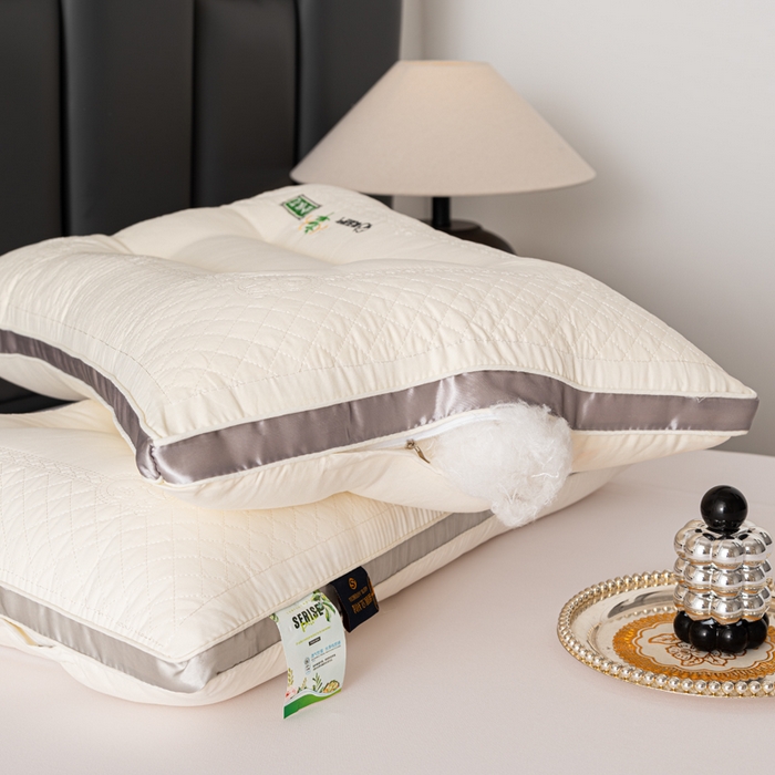 91家纺网 家纺一手货源 找家纺 佳尚枕芯 2025新款金银花乳胶护颈助眠抗菌枕吸湿透气枕芯枕头 米白