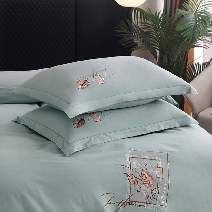 91家纺网 家纺一手货源 找家纺 金纱玉纺家纺 2024新款素色加厚公艺绣花四件套 叶香风暖-灰绿