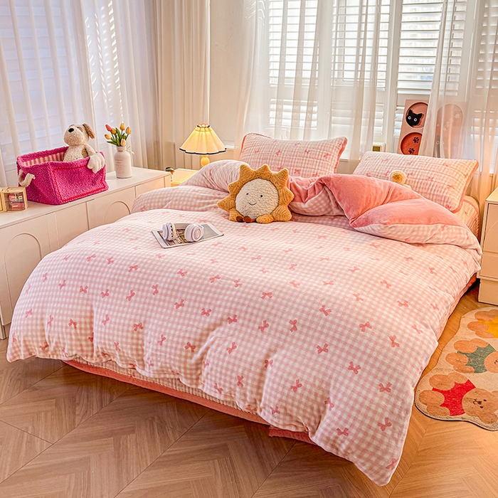 91家纺网 家纺一手货源 找家纺 喜居 2024新款宝宝牛奶绒印花单被套 恬梦粉粉