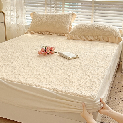 91家纺网 家纺一手货源 找家纺 漫时光 2025新款230g纯色牛奶绒夹棉床笠 床笠款罗曼-奶杏