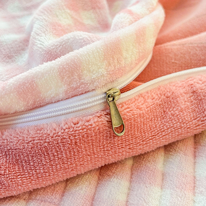 91家纺网 家纺一手货源 找家纺 喜居 2024新款宝宝牛奶绒印花单被套 恬梦粉粉