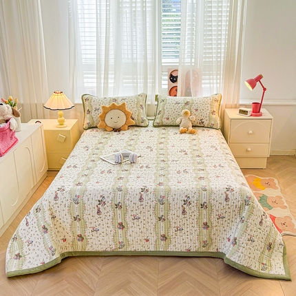 91家纺网 家纺一手货源 找家纺 （总）喜居 2024新款牛奶绒印花床盖