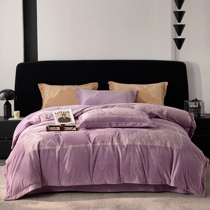 91家纺网 家纺一手货源 找家纺 （总）淼铭家纺 2025新款A类婴肤绒绣花款四件套-叶韵