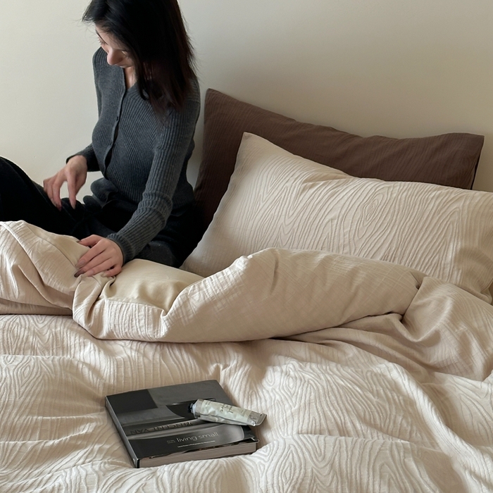 91家纺网 家纺一手货源 找家纺 梦享生活家居 2024新款全棉提花树皮纹系列四件套 提花树皮纹-卡其色