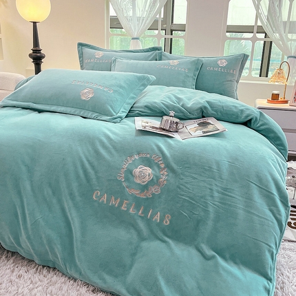 91家纺网 家纺一手货源 找家纺 （总）眠优居 商2024牛奶绒四件套秋冬季加厚珊瑚绒高级感刺绣直播爆款