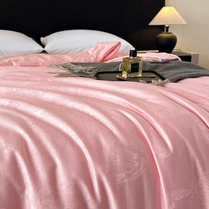 91家纺网 家纺一手货源 找家纺 龙图家纺 2024新款80支全棉贡缎蚕丝被-玉如意 玉如意-粉色