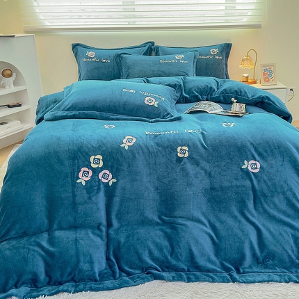 91家纺网 家纺一手货源 找家纺 （总）眠优居 2024牛奶棉宽边刺绣四件套牛奶绒法莱绒宝宝绒套件