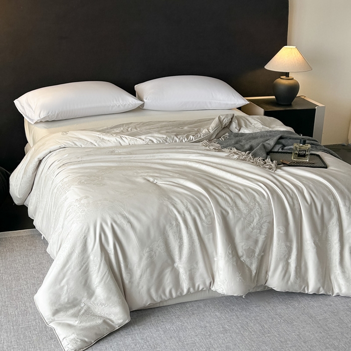 91家纺网 家纺一手货源 找家纺 龙图家纺 2024新款80支全棉贡缎蚕丝被-玉如意 玉如意-灰色