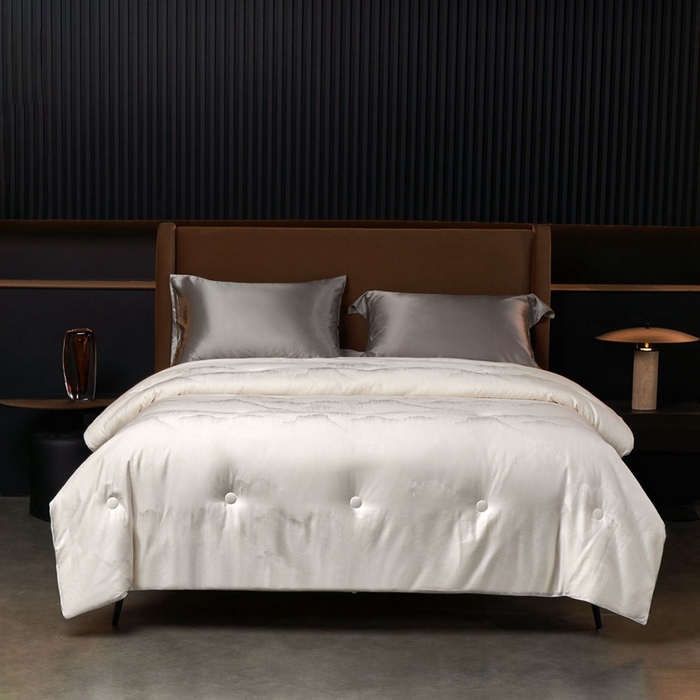 91家纺网 家纺一手货源 找家纺 朴罗 （ 原岚图） 2024新款臻品色织蚕丝大豆被含礼盒包装  白色