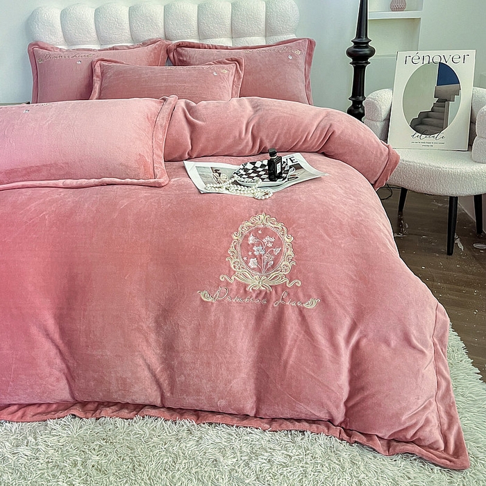 91家纺网 家纺一手货源 找家纺 （总）眠优居 2024牛奶棉宽边刺绣四件套牛奶绒法莱绒宝宝绒套件