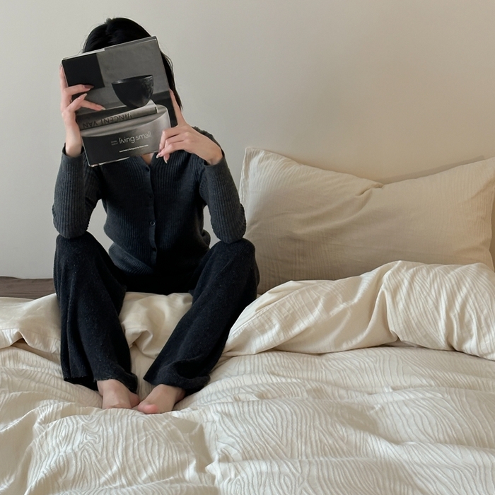 91家纺网 家纺一手货源 找家纺 （总）梦享生活家居 2024新款全棉提花树皮纹系列四件套