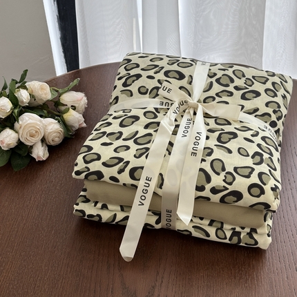 91家纺网 家纺一手货源 找家纺 （总）黛馨 2025新款A类小清新双层纱四件套