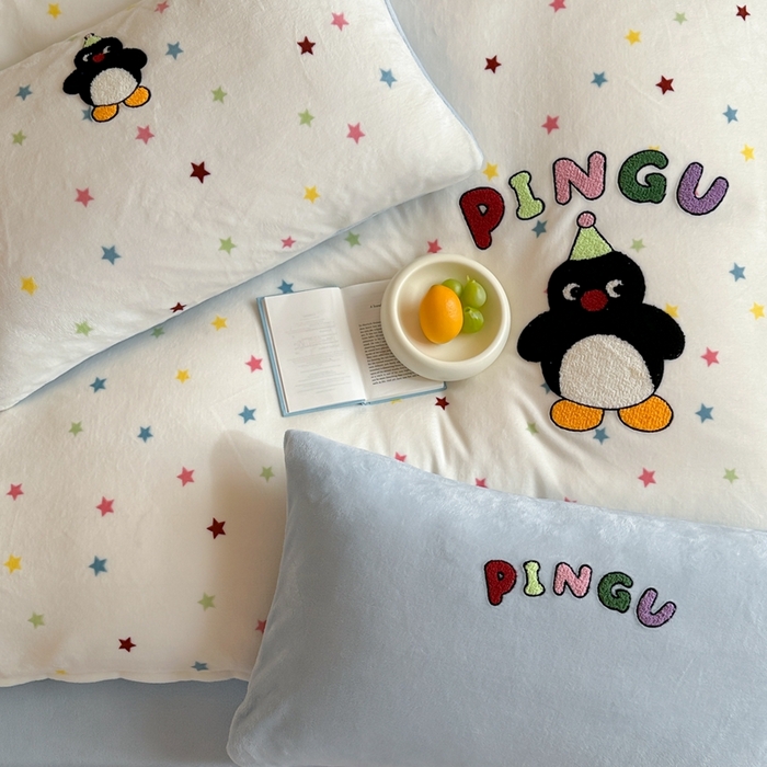 91家纺网 家纺一手货源 找家纺 时年家纺 2024新款牛奶绒毛巾绣系列四件套（充值会员优惠5元） 多彩企鹅