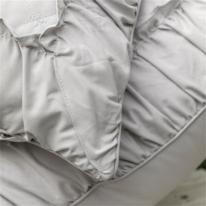 91家纺网 家纺一手货源 找家纺 芯奇想 2024新款法式花边绗绣枕枕头枕芯 灰色中枕48*74cm