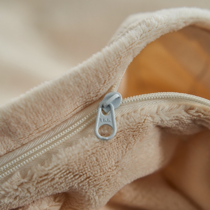 91家纺网 家纺一手货源 找家纺 时年家纺 2024新款240g全消光牛奶绒雕花系列四件套（充值会员优惠10元/套） 提花绒-白茶色