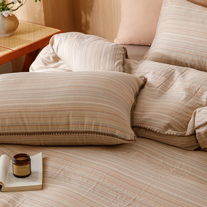 91家纺网 家纺一手货源 找家纺 简宜家居（朝初家纺） 2025新款简约三角针40支全棉双层纱四件套 辰序