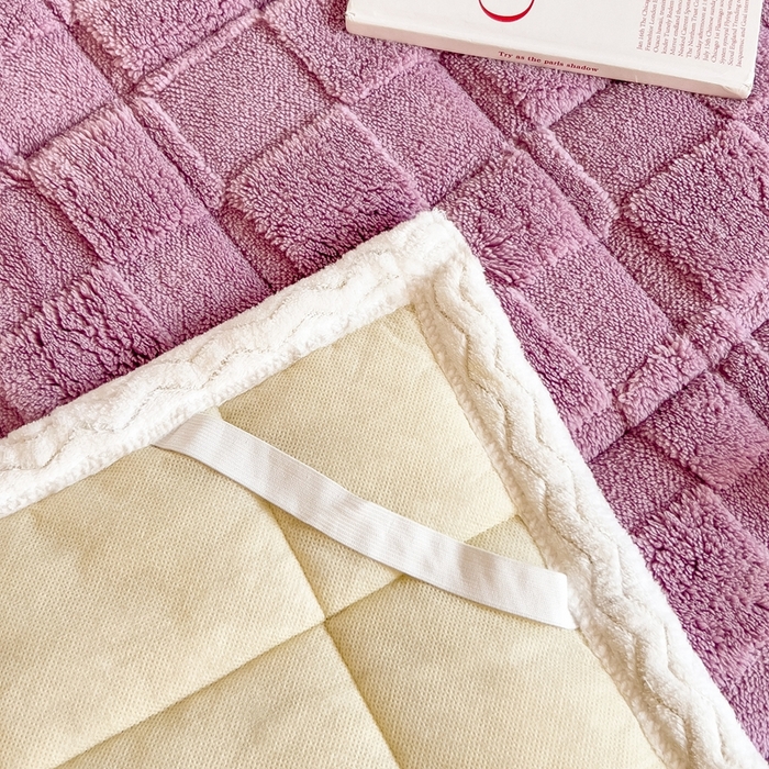 91家纺网 家纺一手货源 找家纺 希廷顿 2024新款塔芙蓉学生宿舍夹棉床垫 方格-香芋紫