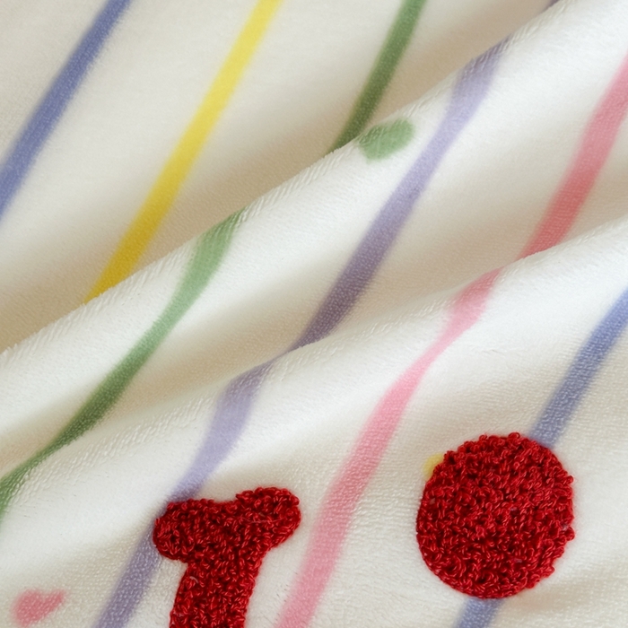 91家纺网 家纺一手货源 找家纺 时年家纺 2024新款牛奶绒毛巾绣系列四件套（充值会员优惠5元） 爱心笑脸