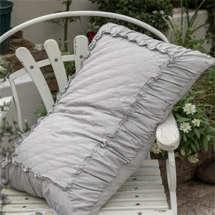 91家纺网 家纺一手货源 找家纺 芯奇想 2024新款法式花边绗绣枕枕头枕芯 灰色高枕48*74cm