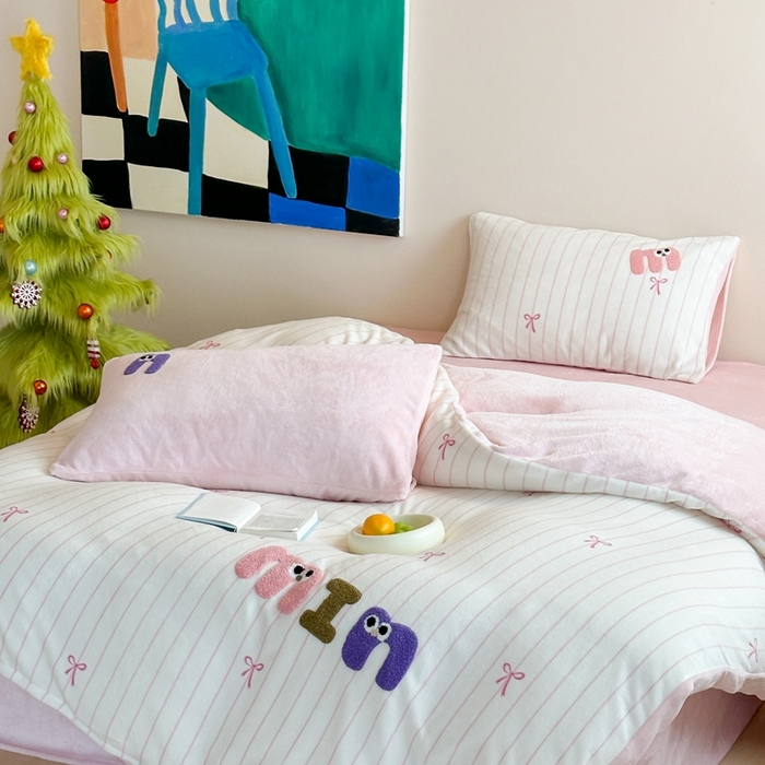 91家纺网 家纺一手货源 找家纺 时年家纺 2024新款牛奶绒毛巾绣系列四件套（充值会员优惠5元） 迷你结-粉