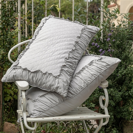 芯奇想 2024新款法式花边绗绣枕枕头枕芯 灰色高枕48*74cm