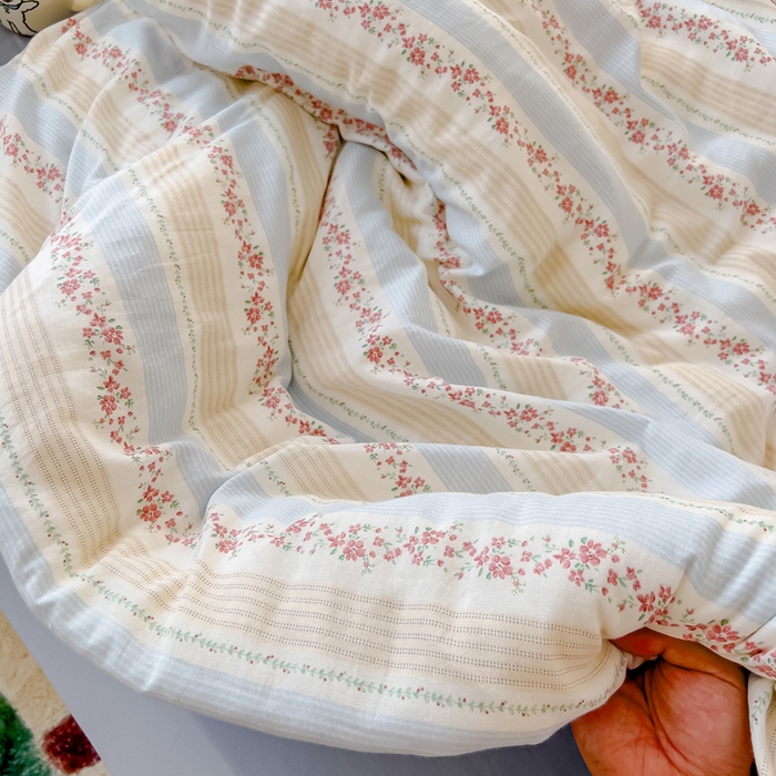 91家纺网 家纺一手货源 找家纺 金丝鸟家纺 2024秋冬新品全棉双层纱四件套 秋意-蓝