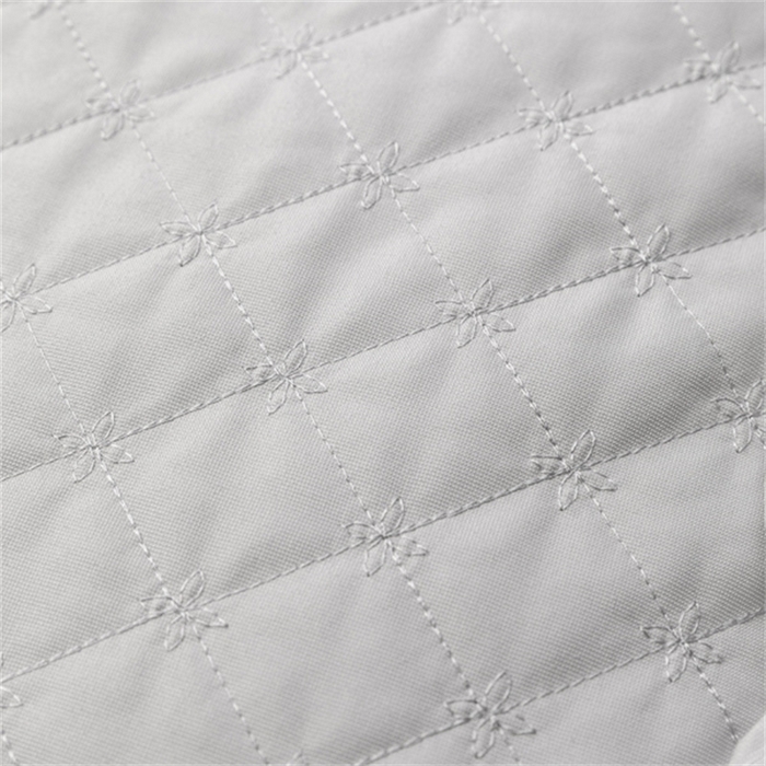 91家纺网 家纺一手货源 找家纺 芯奇想 2024新款法式花边绗绣枕枕头枕芯 灰色低枕48*74cm