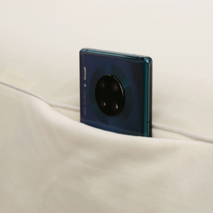 91家纺网 家纺一手货源 找家纺 琪宝阁 2024新款立体绒小时代美 容床罩套件 16号：豆沙+米色