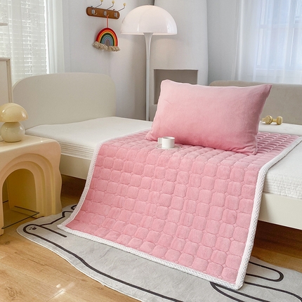 91家纺网 家纺一手货源 找家纺 （总）凌云家纺 2025新款直包边牛奶绒床褥