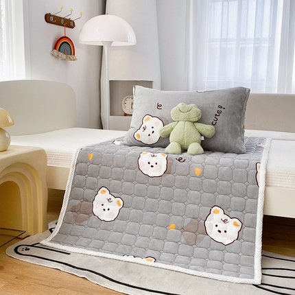 91家纺网 家纺一手货源 找家纺 （总）凌云家纺 2025新款直包边牛奶绒床褥