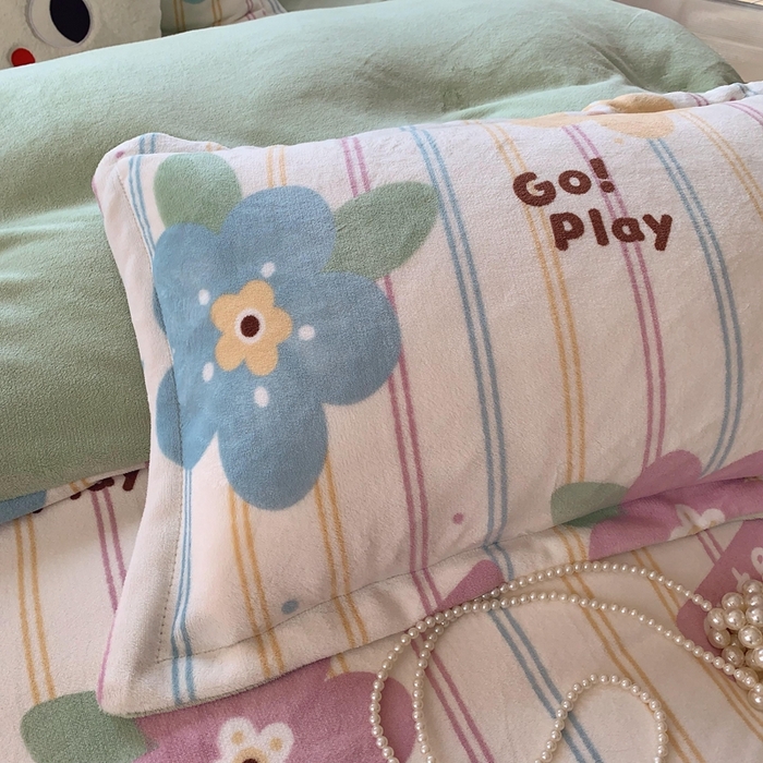 91家纺网 家纺一手货源 找家纺 莱豫家纺 2024新款牛奶绒印花四件套 花动心弦