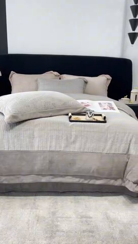 91家纺网 家纺一手货源 找家纺 榻尚家居 2024秋冬新品 加厚保暖牛奶婴肤绒 云貂绒四件套 水貂绒-灰色