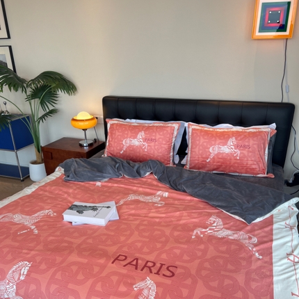 91家纺网 家纺一手货源 找家纺 （总）棉生活家纺 2024新款婴儿绒宝宝绒大版轻奢风系列四件套